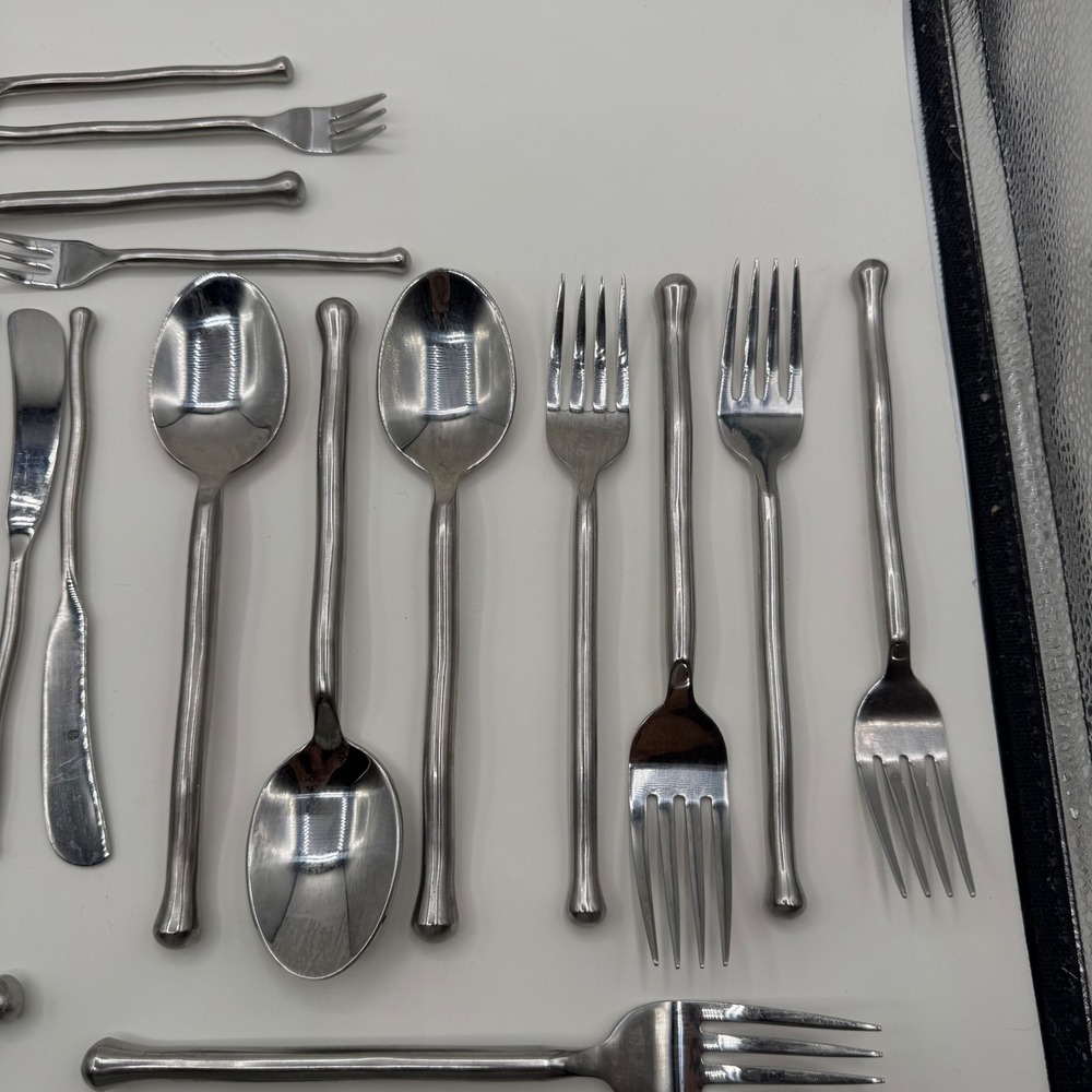 Gourmet Settings Treble Clef 18/10 Stainless Flatware Set 25 Piece Hand Forged - Picture 4 of 13
